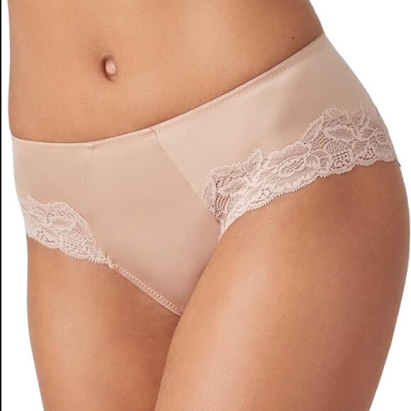 b.tempt'd by Wacoal Always Composed Hi Leg panty NWT - Picture 1 of 5
